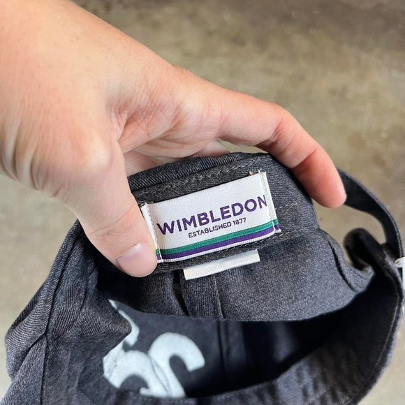 2016 Wimbledon tennis hat with white accents - Picture 4 of 5